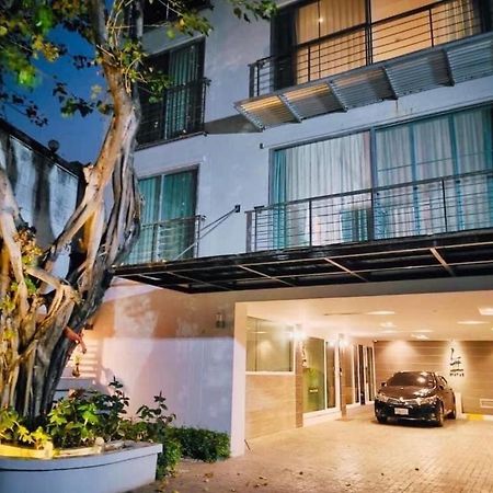 Vivi Avenue Thonglor Apartamento Banguecoque Exterior foto