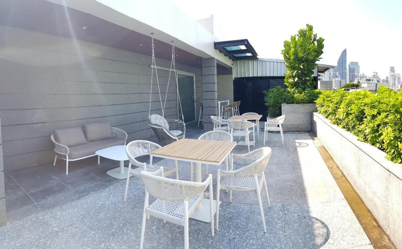 Vivi Avenue Thonglor Apartamento Banguecoque Exterior foto