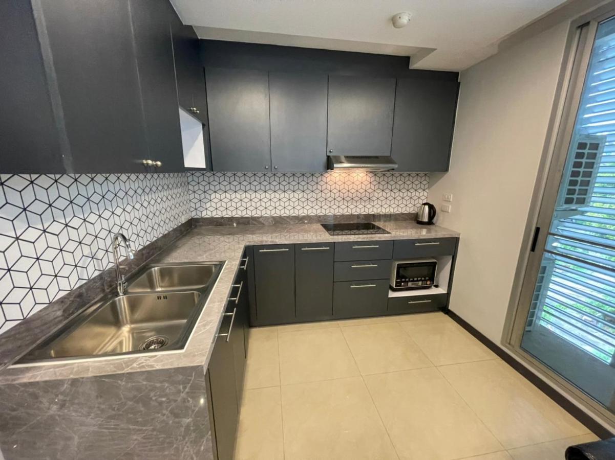 Vivi Avenue Thonglor Apartamento Banguecoque Exterior foto