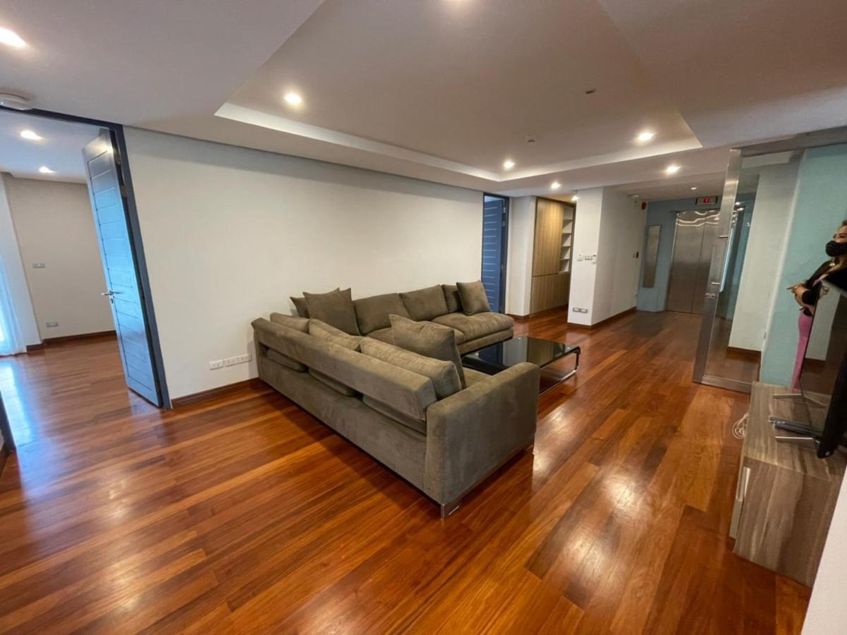 Vivi Avenue Thonglor Apartamento Banguecoque Exterior foto