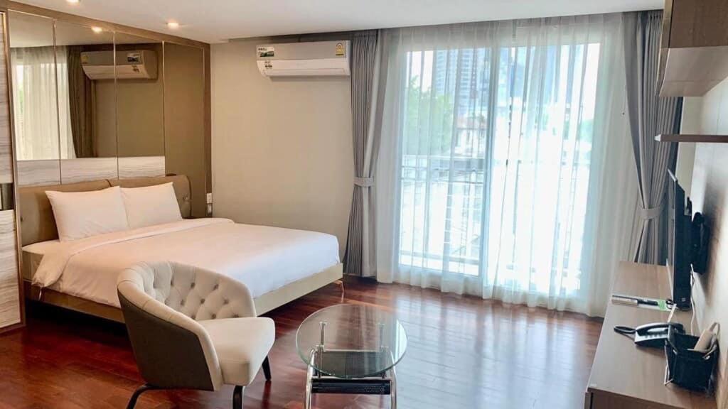 Vivi Avenue Thonglor Apartamento Banguecoque Exterior foto
