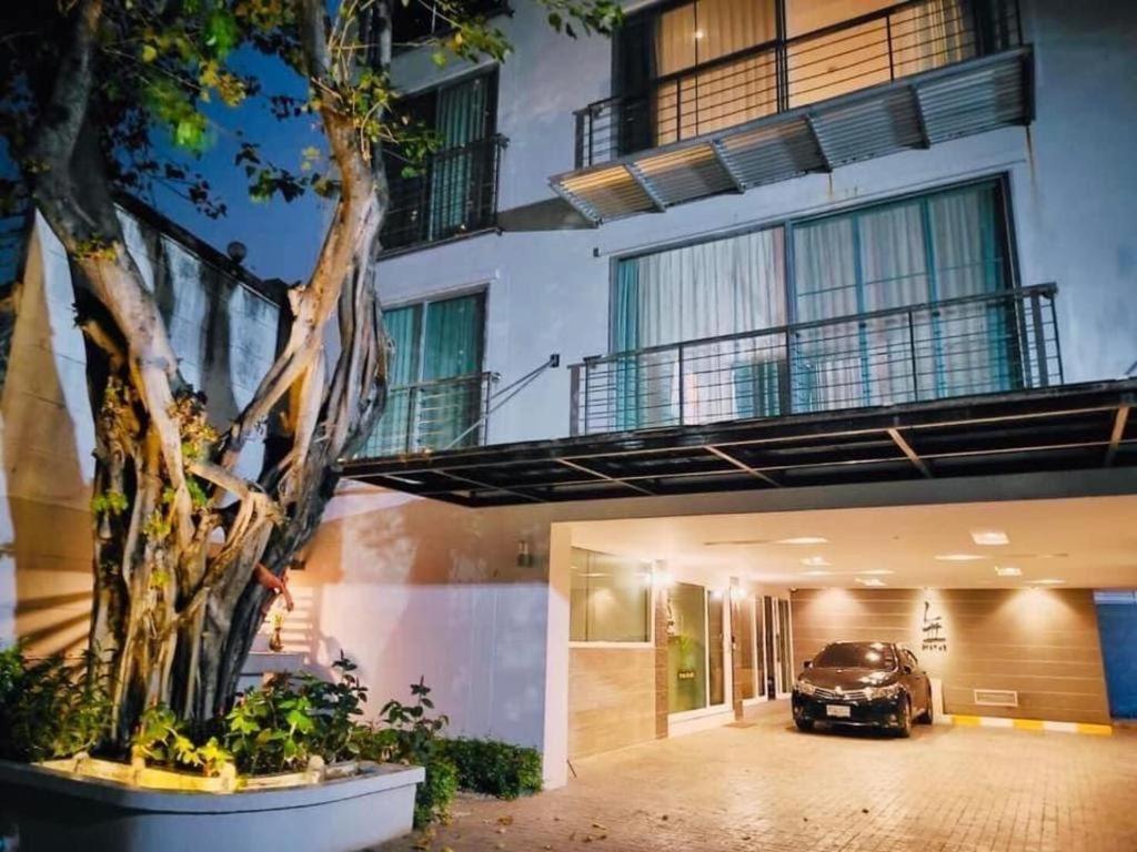 Vivi Avenue Thonglor Apartamento Banguecoque Exterior foto